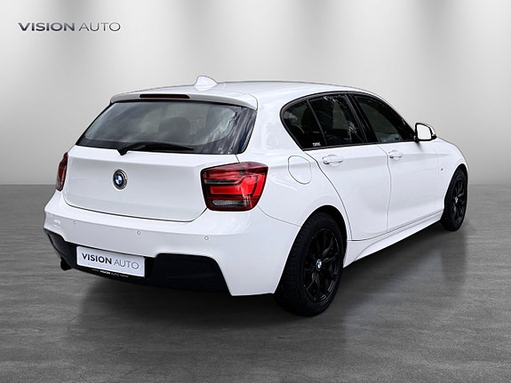BMW 116i 5 of 25