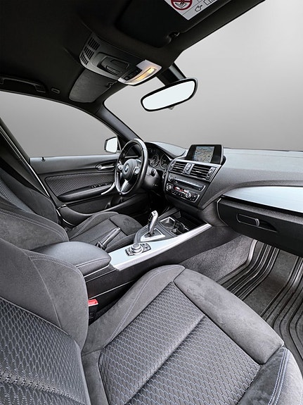 BMW 116i 16 of 25