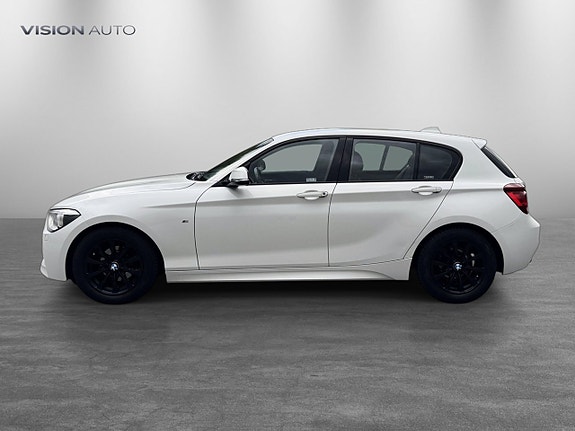 BMW 116i 8 of 25