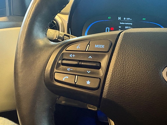 Hyundai i10 12 of 18