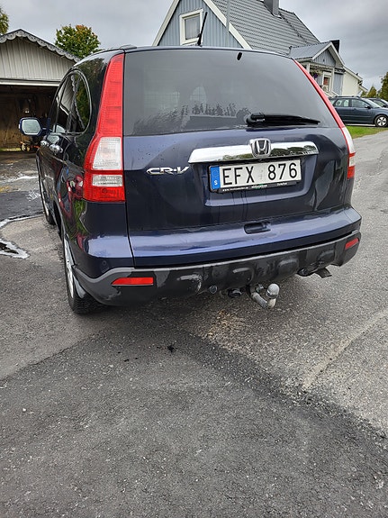 Honda CR-V 7 of 9