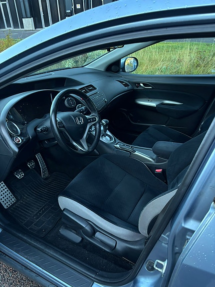 Honda Civic 5 of 6