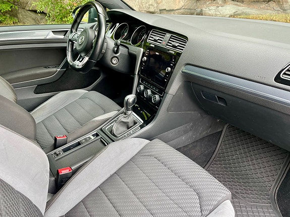 Volkswagen Golf I 8 of 9