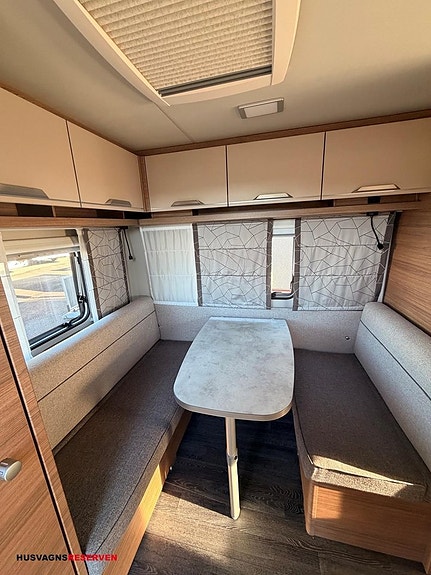 Knaus Sport 420 QD 8 of 20