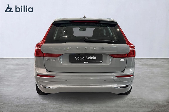 Volvo XC60 5 of 23