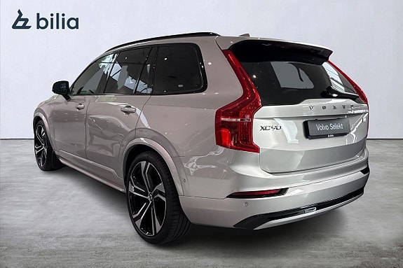 Volvo XC90 3 of 30