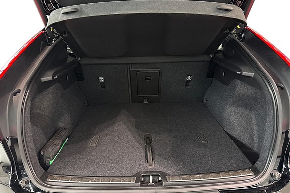 Volvo C40 12 of 23