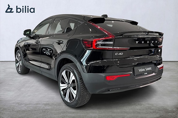 Volvo C40 2 of 23