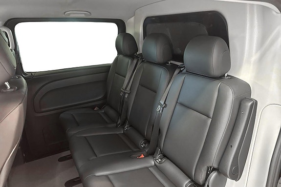 Mercedes-Benz Vito 119 13 of 17