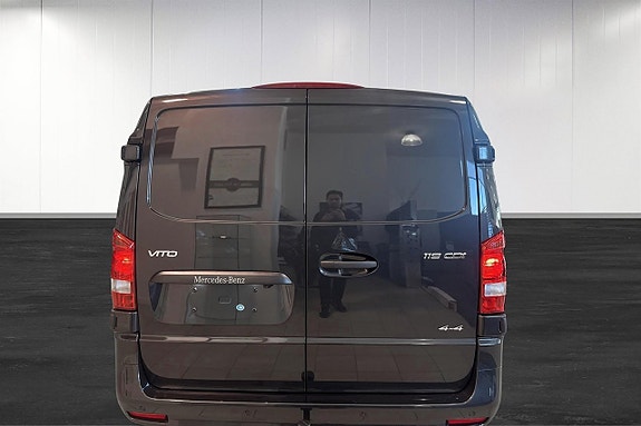 Mercedes-Benz Vito 119 3 of 17