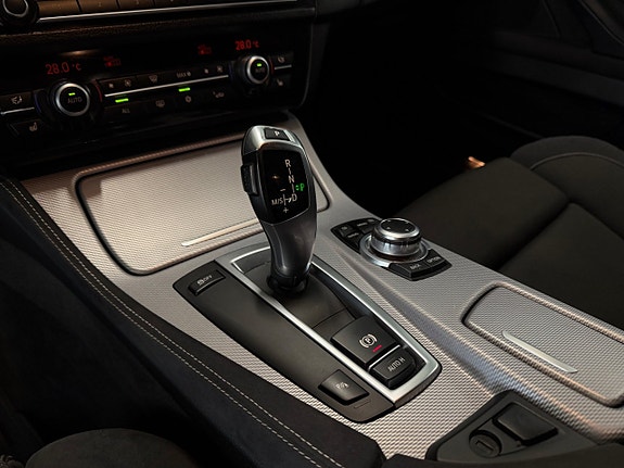 BMW 525d 13 of 16