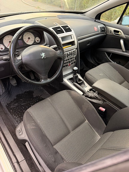 Peugeot 407 5 of 6