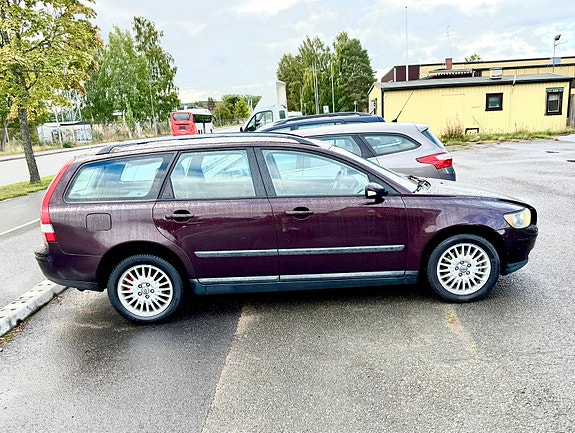 Volvo V50 7 of 7