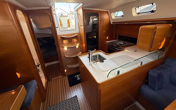 X-Yachts Xc 42 2014 Denmark 10 of 12