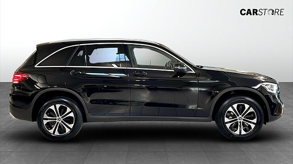 Mercedes-Benz GLC300 de 6 of 26