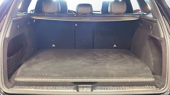 Mercedes-Benz GLC300 de 10 of 26