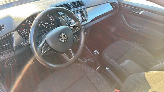 Skoda Fabia 7 of 12