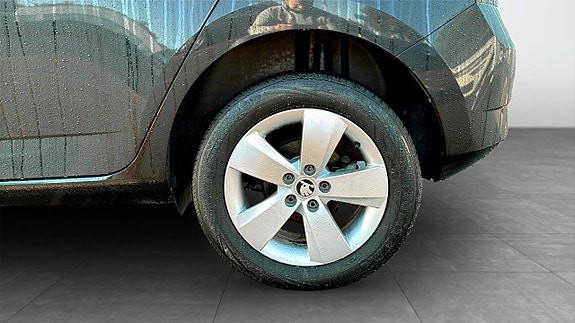 Skoda Fabia 6 of 12