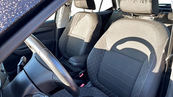 Skoda Fabia 8 of 12