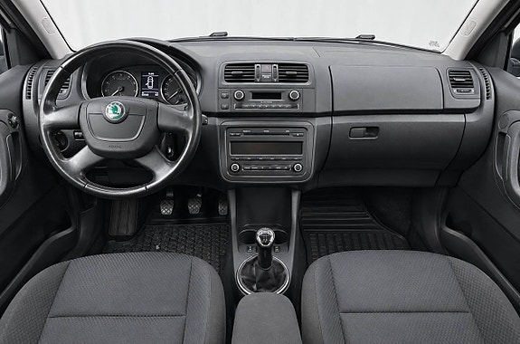 Skoda Fabia 8 of 16