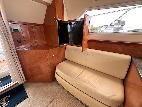 Sealine F42/5 21 of 28