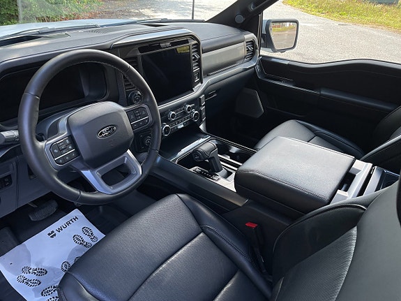 Ford F-150 6 of 10