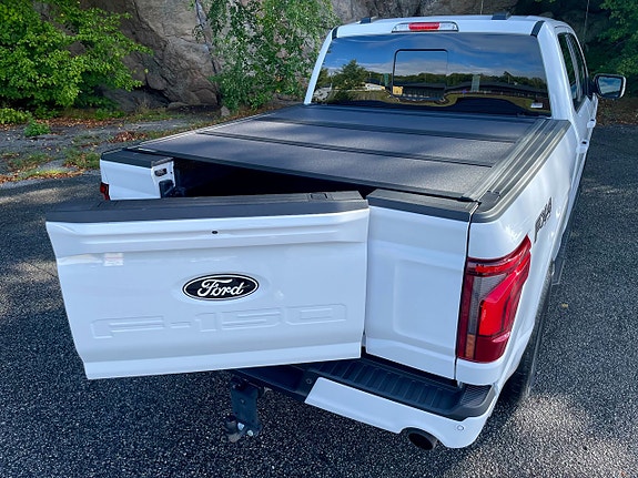 Ford F-150 5 of 10