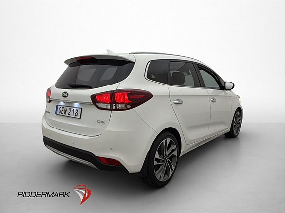 Kia Carens 6 of 23