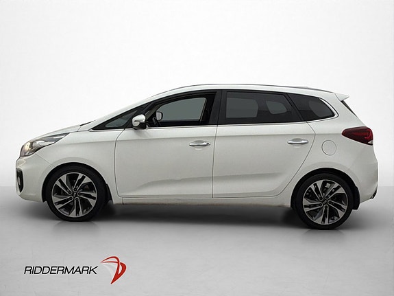 Kia Carens 2 of 23