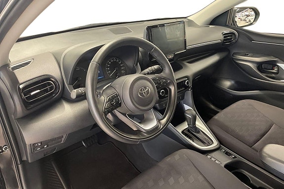 Toyota Yaris 14 of 20