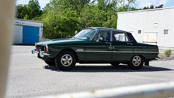 Rover P6 4 of 30