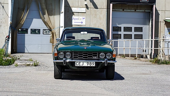 Rover P6 2 of 30