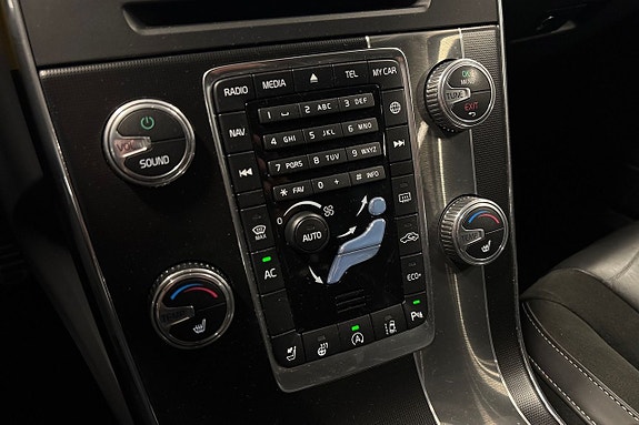 Volvo V60 21 of 26