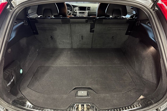 Volvo V60 16 of 26