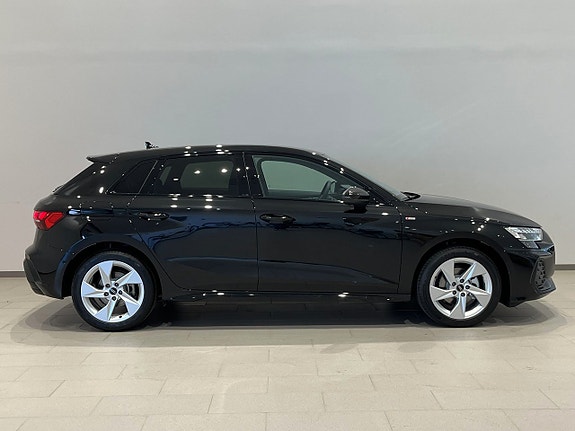 Audi A3 2 of 11