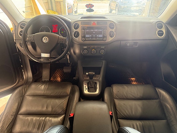 Volkswagen Tiguan 5 of 8