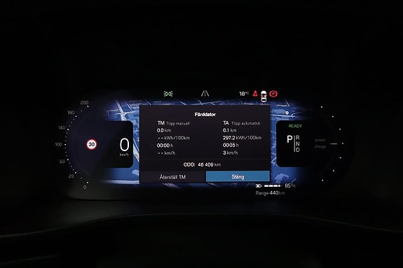Volvo XC40 11 of 17