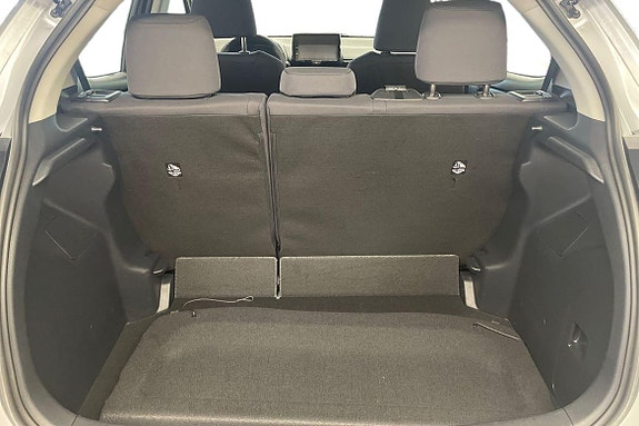 Toyota Yaris 12 of 20