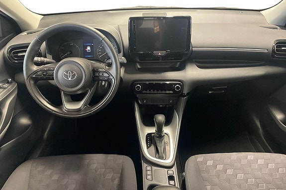 Toyota Yaris 10 of 20