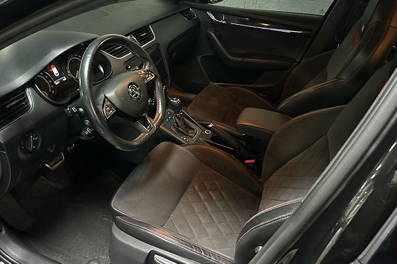 Skoda Octavia 10 of 30