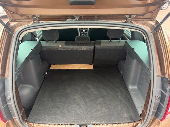 Dacia Duster 9 of 21