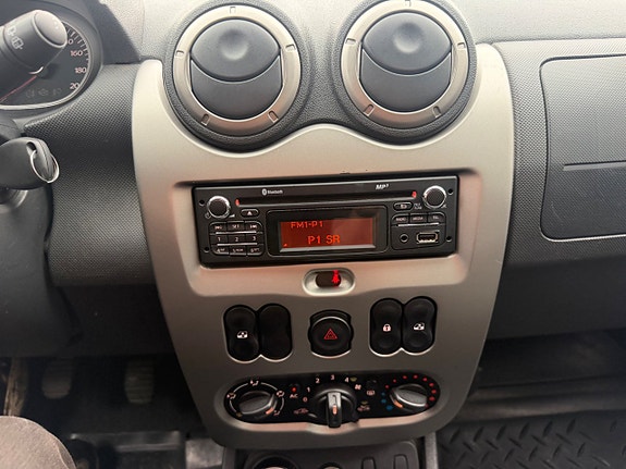 Dacia Duster 18 of 21