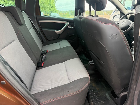 Dacia Duster 12 of 21