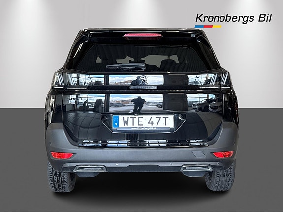 Peugeot 5008 5 of 18