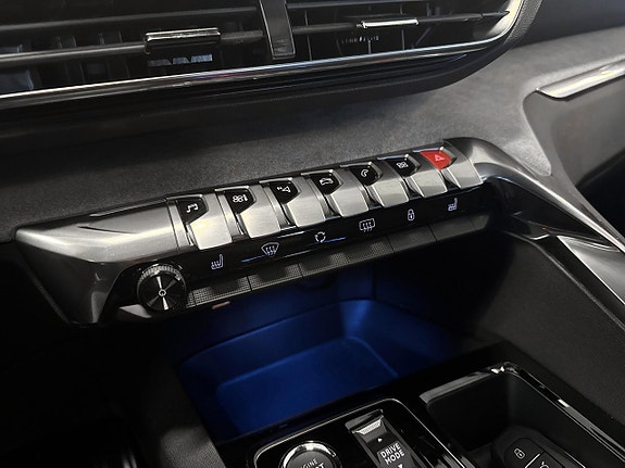 Peugeot 5008 12 of 18