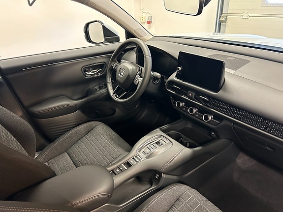 Honda ZR-V 6 of 8