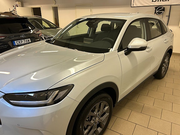 Honda ZR-V 4 of 8