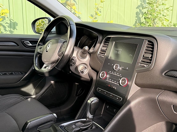 Renault Megane 8 of 14