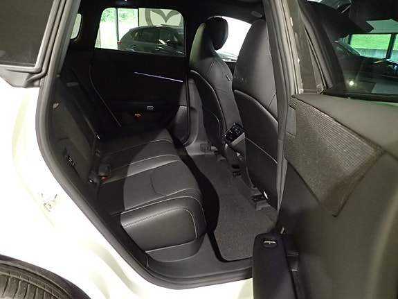 Mazda CX-6e 23 of 25