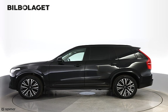 Volvo XC90 2 of 18